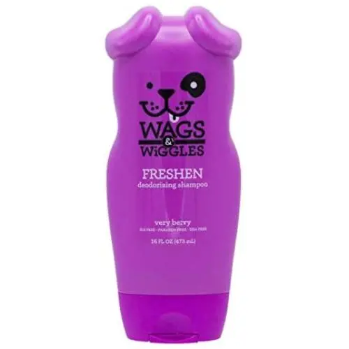 Wags & Wiggles Freshen Deodorizing Dog Shampoo in Very Berry | Dog Grooming Shampoo For Smelly Dogs, 16 Ounces