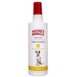 Nature’s Miracle Freshening Spray for Dogs Clean Breeze Scent 8 Ounces