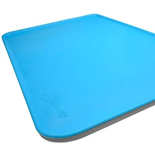 Max and Neo Dog Bowl Silicone Food Mat - We Donate One for One for Every Product Sold (18'' x 12'', Blue) Max and Neo Dog Bowl Silicone Food Mat - We Donate One for One for Every Product Sold (18'' x 12'', Blue)