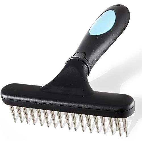 Flymoqi Dog Comb - Stainless Steel Deshedding and Dematting Undercoat Rake – for Dogs, Cats and Rabbits – Double Row of Teeth – Reduces Shedding, Removes Mattes and Tangles