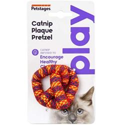 Petstages Catnip Plaque Away Pretzel