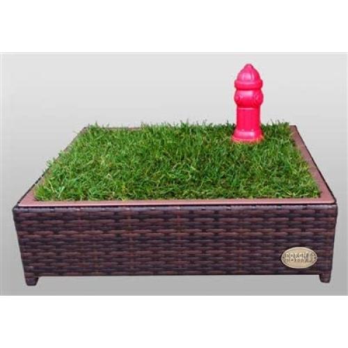 Porch Potty Small, Outer Dimensions 26'' x 26'' x 6'', Grass Area 4 Square Feet (2 x 2)