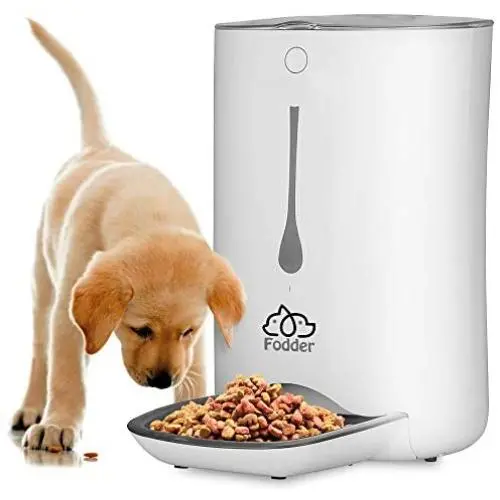 SereneLife Automatic Pet Feeder - Electronic Dogs and Cat Food Dispenser –Programmable Features for Portion and Weight Control and Meal Scheduling – Built-In Voice Recorder and Player SereneLife Automatic Pet Feeder - Electronic Dogs and Cat Food Dispenser –Programmable Features for Portion and Weight Control and Meal Scheduling – Built-In Voice Recorder and Player