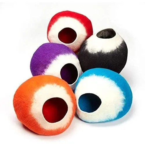 Le Sharma Felt Cat Cave Bed, EcoFriendly Handmade 100 Natural Wool