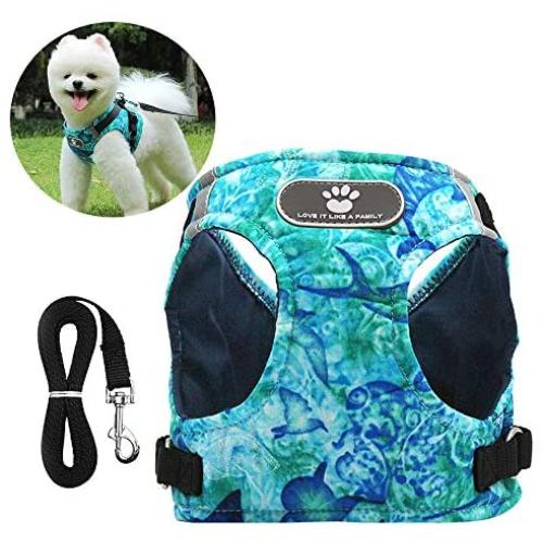 Tbrand Reflective Dog Vest Harness No Pull No Choke Ajustable Soft Comfortable Pet Harness with 5ft Long Nylon Dog Leash for Universal Small Puppy Medium Large Dog