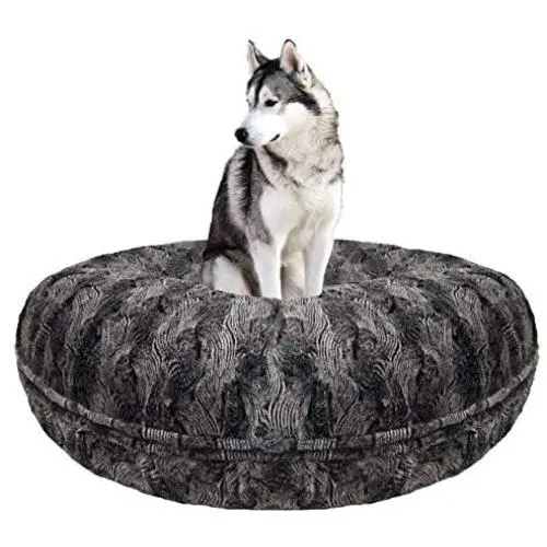 BESSIE AND BARNIE Signature Arctic Seal Luxury Extra Plush Faux Fur Bagel Pet/Dog Bed (Multiple Sizes) BESSIE AND BARNIE Signature Arctic Seal Luxury Extra Plush Faux Fur Bagel Pet/Dog Bed (Multiple Sizes)