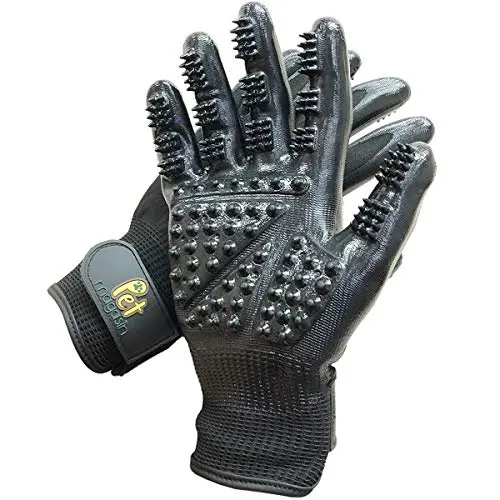 Effective Patented Grooming Gloves One Size Fit All Works For Dogs, Horses, Cats and Other Animals (1-pair) Effective Patented Grooming Gloves One Size Fit All Works For Dogs, Horses, Cats and Other Animals (1-pair)