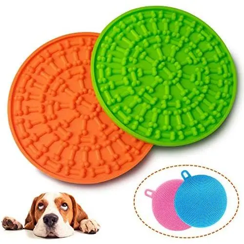 Redaiyulin Dog Lick Pad Treater Set, Dog Puppy Feeding Massage Bathing Distraction Device, Random Colors of Spoons, Brushes and Pads in Different Combinations Redaiyulin Dog Lick Pad Treater Set, Dog Puppy Feeding Massage Bathing Distraction Device, Random Colors of Spoons, Brushes and Pads in Different Combinations