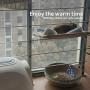 ISENVO Cat Hammock Cat Window Perch for Large Cat Safety Bed Space Saving Resting Cats Suction Cups Hammock for Indoor Holds Up to 30lbs，360° Sun Bathing