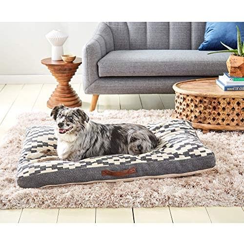 Home Dynamix Nicole Miller Cheyenne Bohemian Pet Bed Gusset