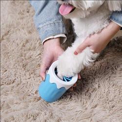 VIBE HI Dog Paw Cleaner - Pink