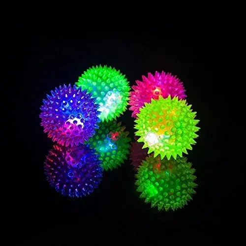 Squeaky Pet Toy Rubber LED Light Up Spike Ball Pet Dog Cat Toy Squeaky Pet Toy Rubber LED Light Up Spike Ball Pet Dog Cat Toy