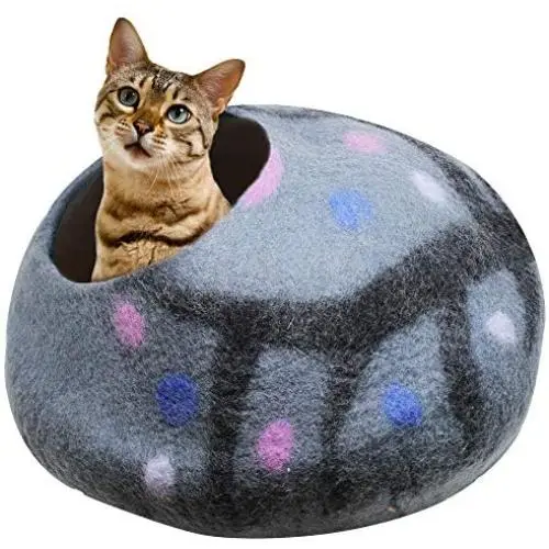 Juccini Handcrafted Felted Wool Cat Cave Bed for Cat and Kittens - Felted from 100% Natural Wool Juccini Handcrafted Felted Wool Cat Cave Bed for Cat and Kittens - Felted from 100% Natural Wool