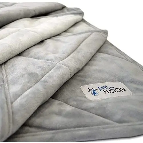 PetFusion Premium Plus Quilted Pet Blanket Blanket, Multiple Sizes for Dogs & Cats. PetFusion Premium Plus Quilted Pet Blanket Blanket, Multiple Sizes for Dogs & Cats.