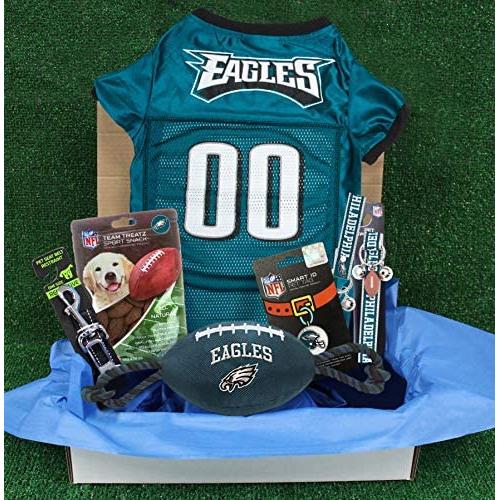 NFL DOG GIFT BOX - Licensed Starter Pet Kit for all FOOTBALL FANS! The ultimate Bark Gift Prime Box available in 12 HOT NFL TEAMS & 4 sizes!